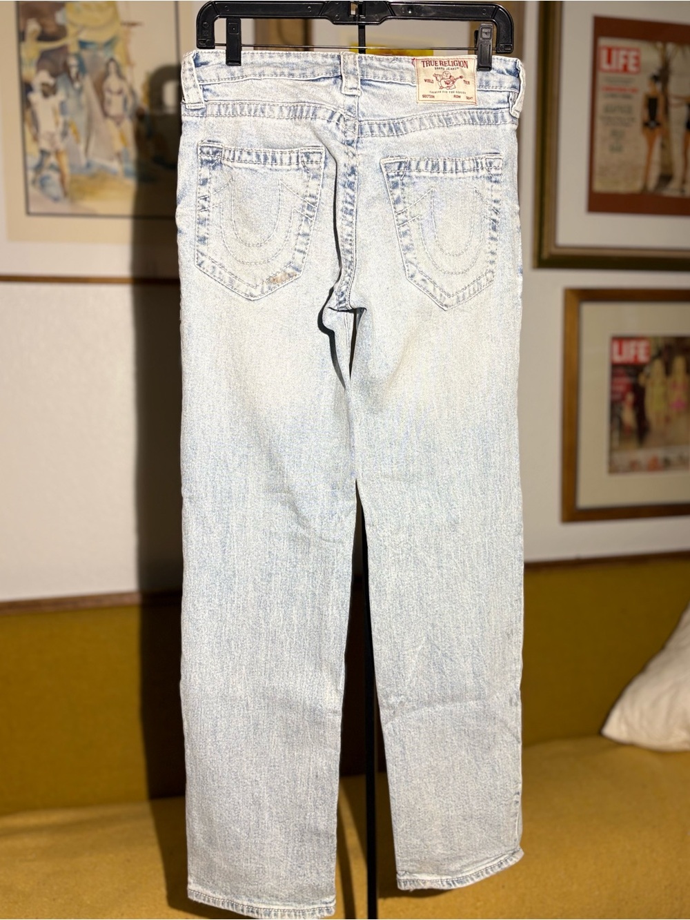 True Religion Ricki Relaxed Straight Light Acid Wash Jeans - Size 27